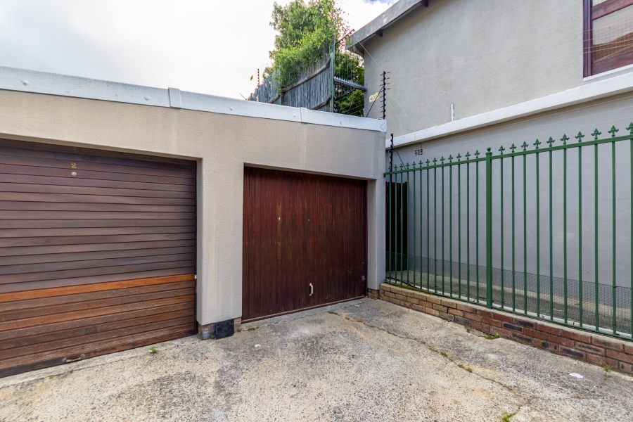 To Let 2 Bedroom Property for Rent in Tamboerskloof Western Cape